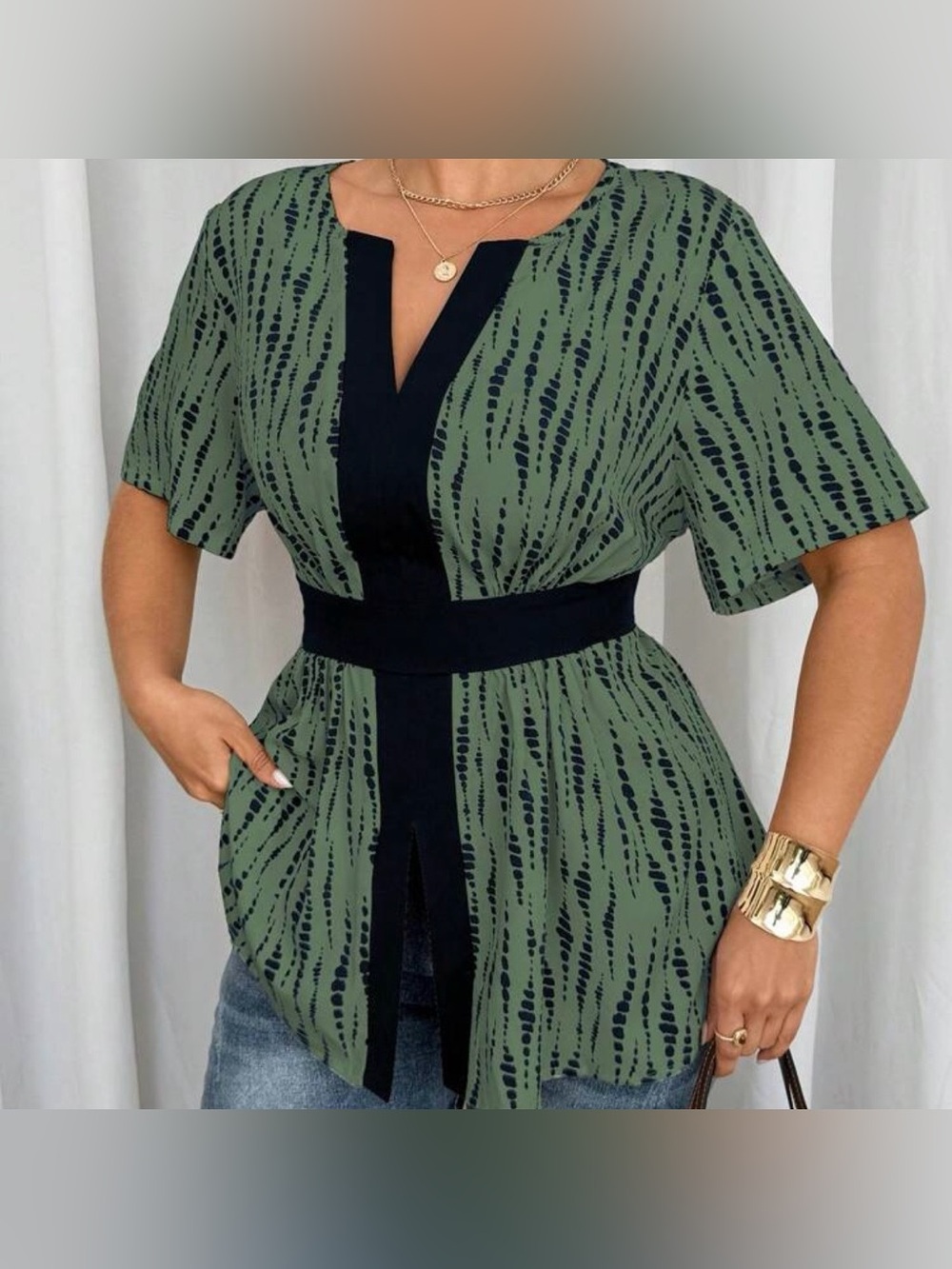 🆕 NEW Without Tags Women’s Olive Green Patterned Peplum Top w/ Black Trim - 2XL - Picture 2 of 11